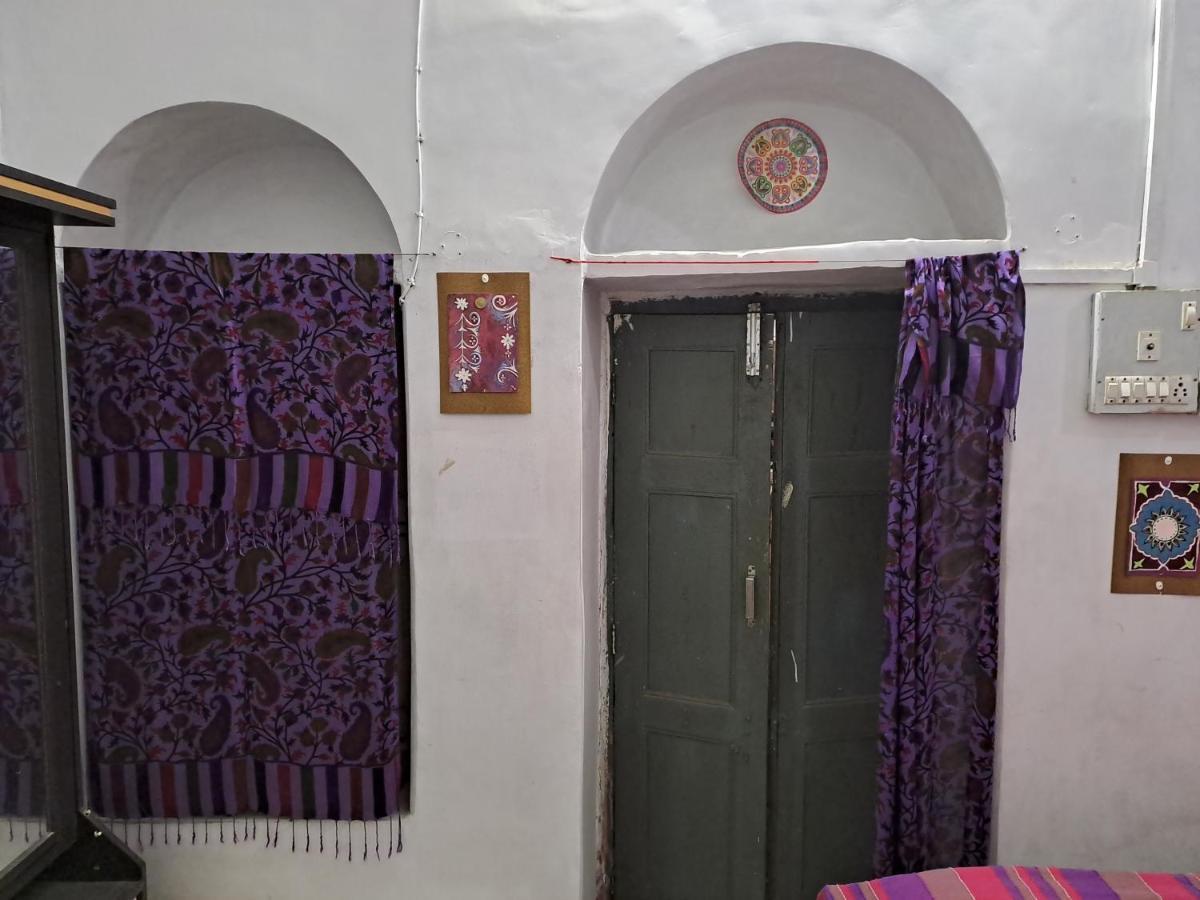 Mangla Guest House 바라나시 객실 사진