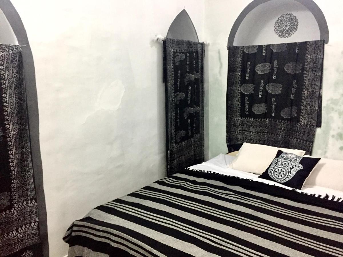 Mangla Guest House 바라나시 외부 사진